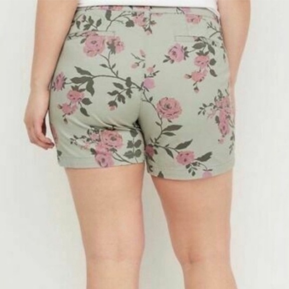 Lane Bryant Green Floral Shorts - Picture 4 of 11